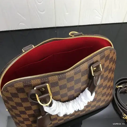 WIS Louis Vuitton ALMA PM 0701